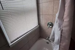 5565 Ridgewood St, Detroit, MI 48204 - Photo 13