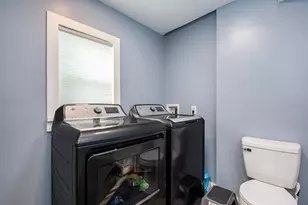 1860 Boston St SE, Grand Rapids, MI 49506 - Photo 17