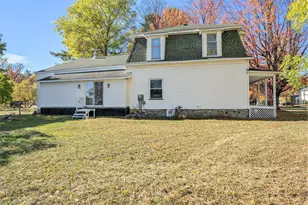 106 E 5th St, Hersey, MI 49639 - Photo 7