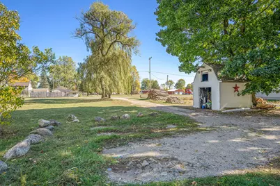 106 E 5th Street, Hersey, MI 49639 - Photo 9