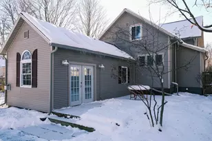 14 Cole St, Quincy, MI 49082 - Photo 5