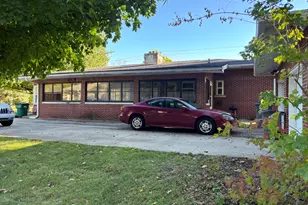 304 Cottage, Sturgis, MI 49091 - Photo 5