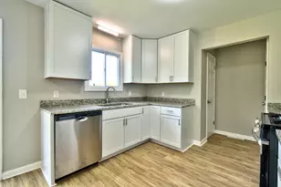 1839 Kingston Dr, Saginaw, MI 48638 - Photo 13