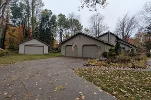2256 Whitetail Dr, Cadillac, MI 49601 - Photo 49