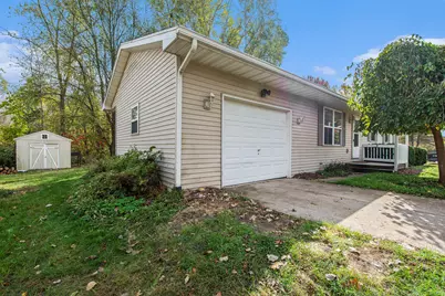 11681 N Meridian Road, Pleasant Lake, MI 49272 - Photo 3