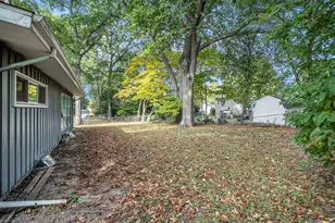 317 Country Club Terrace, Battle Creek, MI 49015 - Photo 19