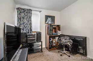 2919 Byron Center Ave SW, Wyoming, MI 49519 - Photo 7