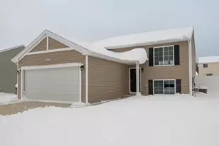 58747 Norton St, Mattawan, MI 49071 - Photo 1