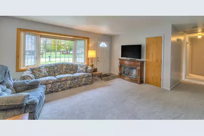 220 Eastlawn, Parma, MI 49269 - Photo 3