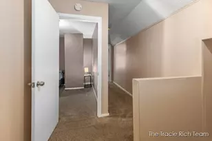 918 Lafayette Ave NE, Grand Rapids, MI 49503 - Photo 13