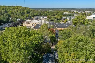 918 Lafayette Ave NE, Grand Rapids, MI 49503 - Photo 31