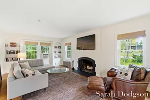 2752 Maplewood Dr SE, East Grand Rapids, MI 49506 - Photo 9