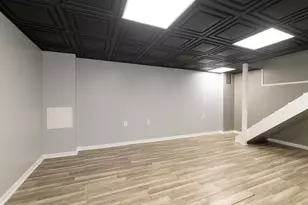 2614 E Heverly Dr E, Portage, MI 49024 - Photo 33