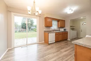 2614 E Heverly Dr E, Portage, MI 49024 - Photo 9