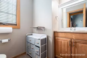 1660 Oakleigh Road NW, Grand Rapids, MI 49504 - Photo 17