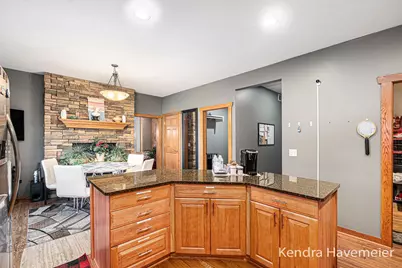 1660 Oakleigh Road NW, Grand Rapids, MI 49504 - Photo 9