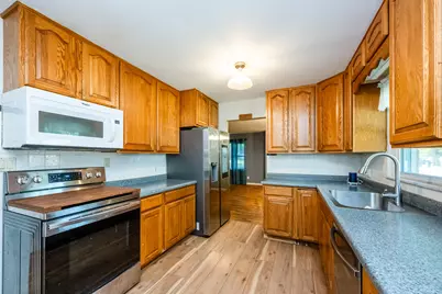 1803 Heath Court, Benton Harbor, MI 49022 - Photo 9