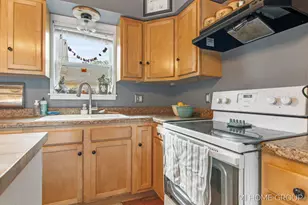 150 W 16th St, Holland, MI 49423 - Photo 23