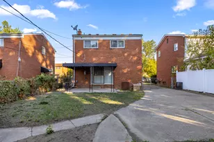 3735 W Buena Vista St, Detroit, MI 48238 - Photo 31