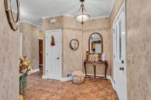 4880 Indian Creek Dr, Jackson, MI 49201 - Photo 7