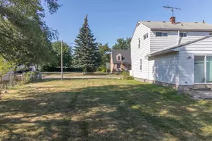 7052 Cadillac Ave, Warren, MI 48091 - Photo 1