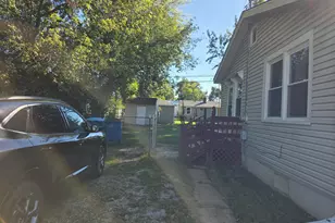 1225 W Territorial Road W, Battle Creek, MI 49015 - Photo 3