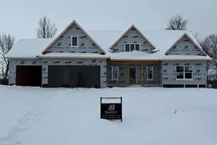 9483 Bluff Ridge Dr, Zeeland, MI 49464 - Photo 1