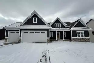 9483 Bluff Ridge Dr, Zeeland, MI 49464 - Photo 1