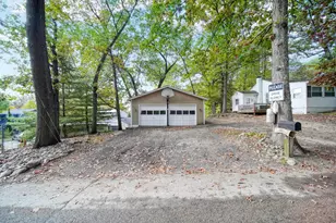 209 North Dr, Brooklyn, MI 49230 - Photo 25