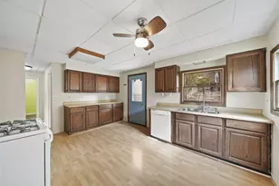 209 North Dr, Brooklyn, MI 49230 - Photo 5