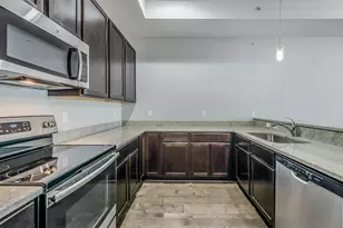 5535 Arbor Chase Dr, Ann Arbor, MI 48103 - Photo 11