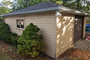 1426 18th St, Port Huron, MI 48060 - Photo 27