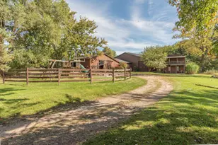 2875 Trailwood Ln, Ann Arbor, MI 48105 - Photo 33