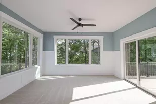 6308 Blendon Woods Dr, Hudsonville, MI 49426 - Photo 9