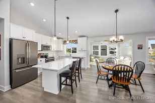 6741 Woodhills Dr NE, Rockford, MI 49341 - Photo 19