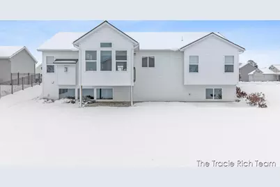 6741 Woodhills Drive NE, Rockford, MI 49341 - Photo 41