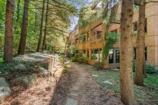 3000 Glazier Way, Ann Arbor, MI 48105 - Photo 3