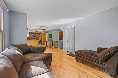 1330 S Griffin Street, Grand Haven, MI 49417 - Photo 9