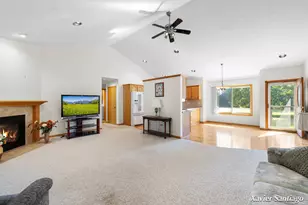 10050 Southridge Dr SE, Caledonia, MI 49316 - Photo 11