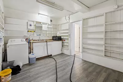 206 W Louis Glick Highway, Jackson, MI 49201 - Photo 21