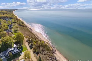 7146 Lakeview Ave, South Haven, MI 49090 - Photo 31