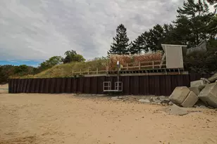 77709 18th Ave, South Haven, MI 49090 - Photo 9