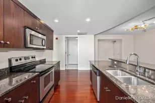 335 Bridge St NW, Grand Rapids, MI 49504 - Photo 9