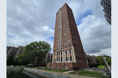 8162 E East Jefferson Ave 16B Avenue, Detroit, MI 48214 - Photo 3