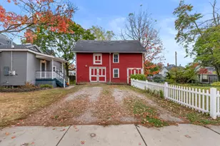 106 E Sharp St, Hillsdale, MI 49242 - Photo 37