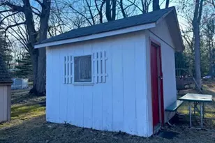 3385 Woods Rd, Harrison, MI 48625 - Photo 15