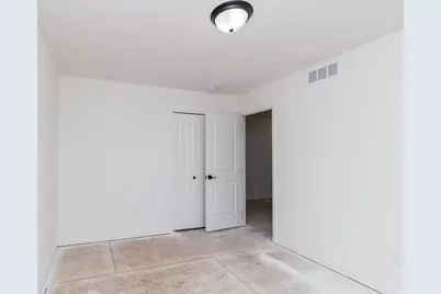 20215 Sunset Avenue, Livonia, MI 48152 - Photo 39