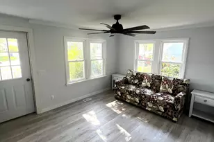 1277 Parkway Dr, Benton Harbor, MI 49022 - Photo 3