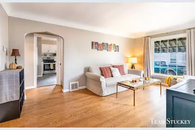 1060 Leonard Street NE, Grand Rapids, MI 49503 - Photo 5