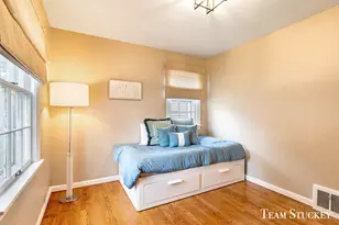 1060 Leonard St NE, Grand Rapids, MI 49503 - Photo 15